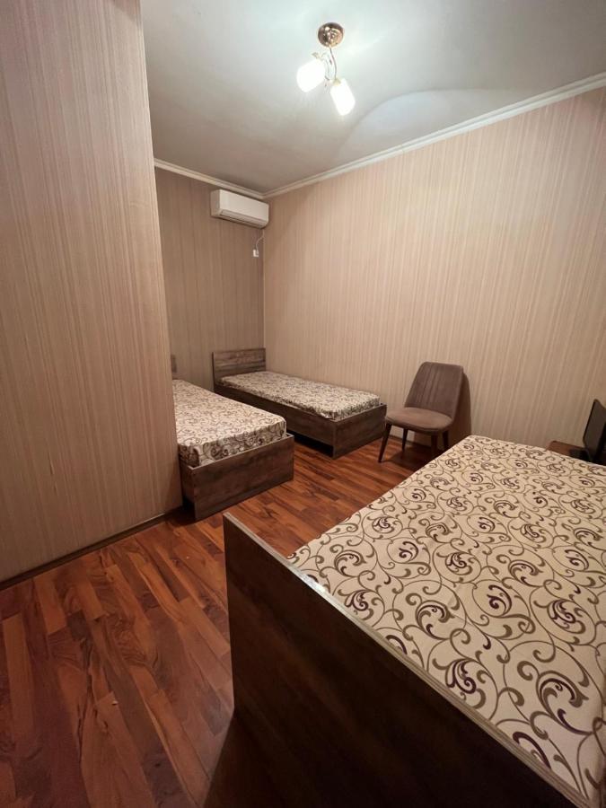 Hotel Gostevoy Dom Samir Gagra Exterior foto