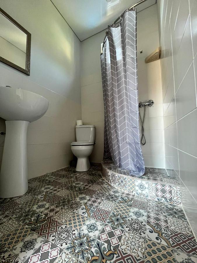 Hotel Gostevoy Dom Samir Gagra Exterior foto